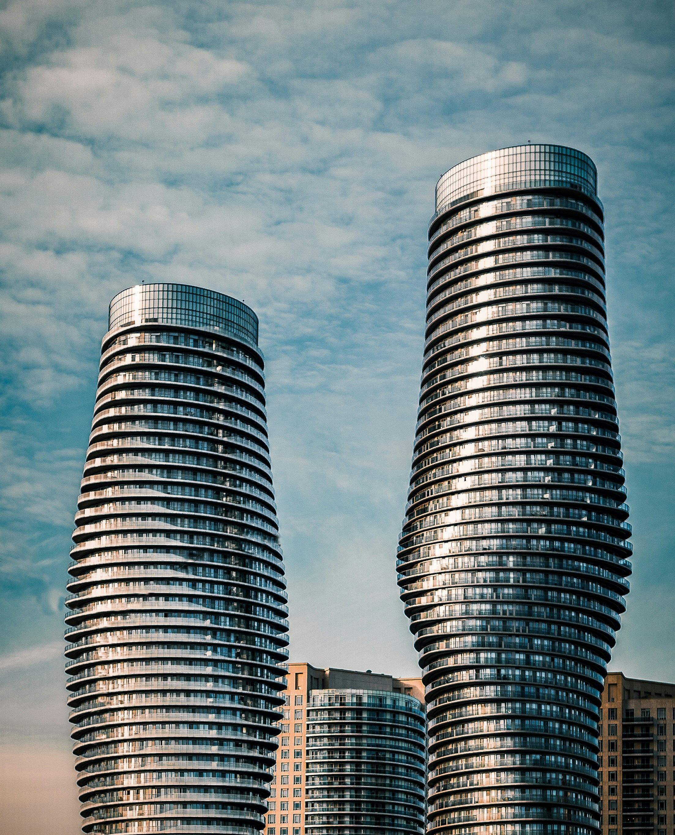 Express Delivery in Mississauga - Crunch Courier